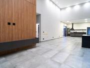 Casa térrea nova à venda com 3 suítes, piscina e gourmet...