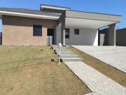 Casa Térrea Nova Ampla e Ventilada Condomínio Terras da...