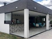 Casa térrea nova Condomínio Shangrilla em Atibaia SP