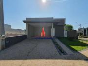 Casa térrea para venda em Valinhos, com 3 suítes, 163...