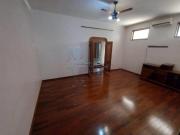 CASA TÉRREA PRÓXIMO À RUA CORONEL CAMISÃO