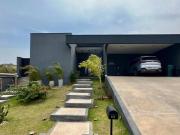 Casa Térrea Semi Nova no Condomínio Villas do Golfe:...