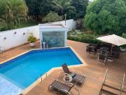Casa térrea, situada à QL 5, quadra privilegiada do Lago...