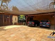 Casa térrea Vila Planalto com área de Lazer