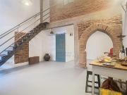 Casa Típica Alentejana no Interior do Castelo de Borba...