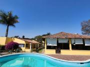 CASA TIPO CASONA EN PLENO CENTRO DE CHICONCUAC.!