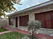 Casa tipo chalet sobre Avenida