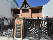 Casa tipo duplex en Barrio Naon