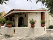 Casa tipo hacienda con enorme jardín y alberca, 4,541 M2...