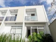 Casa tipo para venda com 2 quartos, 106m²