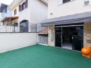 Casa tipo para venda com 3 quartos, 184m²