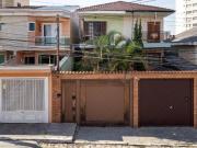 Casa tipo para venda com 3 quartos, 200m²