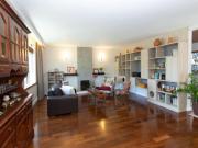 Casa tipo para venda com 4 quartos, sendo 2 suítes, 314m²