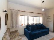 Casa tipo para venda em Vila Zat com 2 quartos, sendo 1...