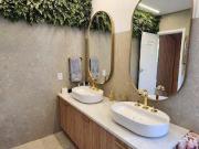 Casa tipo sobrado com 5 suítes em condomínio fechado