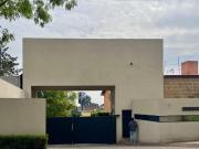 Casa tipo Town House dos niveles con 3 rec vista verde,...