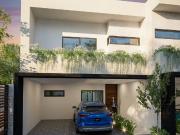 CASA TIPO TOWNHOUSES EN VENTA, MERIDA YUCATAN,TEMOZON NORTE