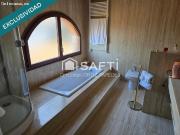 Casa tradicional de 5 habitaciones en una parcela de 2014 m²