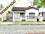 CASA TRES AMBIENTES CON GALERÍA, GARAGE PASANTE, FONDO...