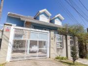 Casa Triplex 370m², 4 Quartos, 2 Suítes, 5 Banheiros, 3...