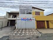 Casa triplex com 3 quartos no bairro Damas em Fortaleza, CE
