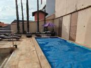 Casa Triplex com Piscina Aquecida, Sauna e Apartamento...