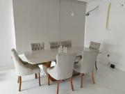 Casa Triplex para aluguel tem 304 metros quadrados em...