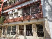 Casa triplex Venta coch 3plantas. Permuta Floresta