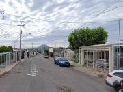 Casa ubicada en colonia Avícola II, Chihuahua. Con 4...