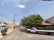 Casa ubicada en colonia Corregidora Querétaro. Con 3...