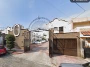 Casa ubicada en colonia Granja Zapopan Jalisco. Con 3...