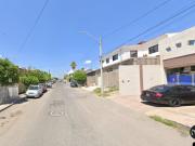 Casa ubicada en colonia Las Granjas, Chihuahua. Con 5...