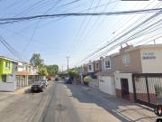 Casa ubicada en colonia Parques del Nilo Guadalajara...