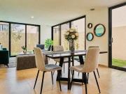 Casa Un Piso 3 Recámaras / 2 Recámaras Sala TV en...