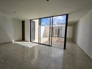 CASA UN PISO EN VENTA TEMOZON NORTE MERIDA YUCATAN