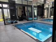 Casa una planta con alberca techada, col. los pinos