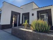 Casa una planta en venta en La Encantada con terreno...
