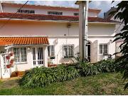 Casa única accesible con gran jardín en la Carretera de...