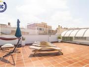 CASA ÚNICA CON TERRAZA EN PAIPORTA EN VENTA O ALQUILER...