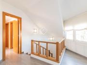 Casa unifamiliar a cuatro vientos con jardín privado y...