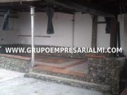 Casa Unifamiliar En Arriendo Sector Villa Hermosa Cod: 27995