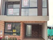 Casa unifamiliar en La Ceja, unidad cerrada