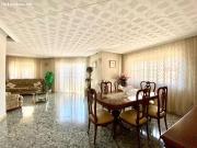 Casa unifamiliar en planta única con amplios espacios y...