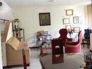 Casa unifamiliar en venta en La América Medellín