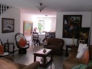 CASA UNIFAMILIAR PARA LA VENTA UBICADA EN CALASANZ