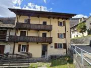 Casa unifamiliare di 6 loc. nel nucleo con rustico molto...