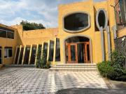 Casa uso de suelo en venta en Toriello Guerra