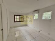 Casa, Vargem Pequena, com 6 quartos, 294mÂ²