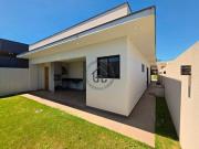 Casa venda 3 quartos no Condomínio Portal do Bosque em...