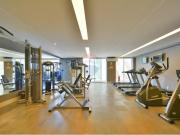 Casa à venda com 5 quartos e 3 suítes no Condomínio...